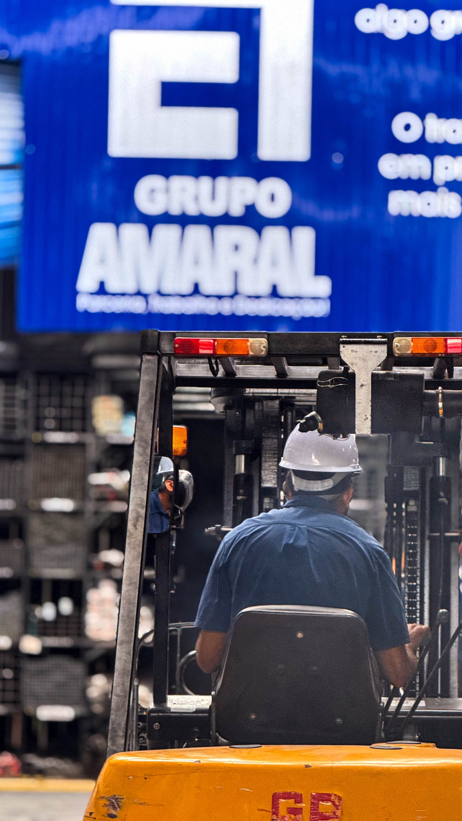 Estrutura metálica curva